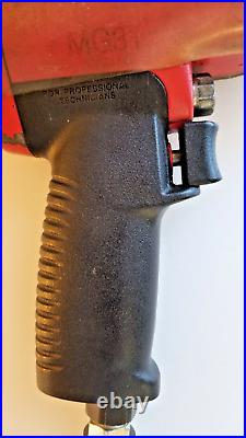 Snap-On 3/8 Drive Air Impact Wrench withboot (MG31)