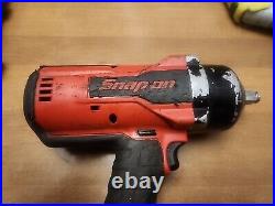 Snap-On CT9075 18V lithium 1/2' Drive Impact Wrench With 2 Batteries & Charger