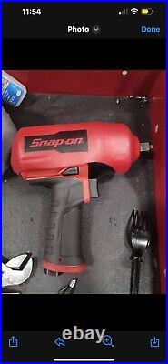Snap On PT350 Stubby Air Impact Wrench 1/2 Drive New Red